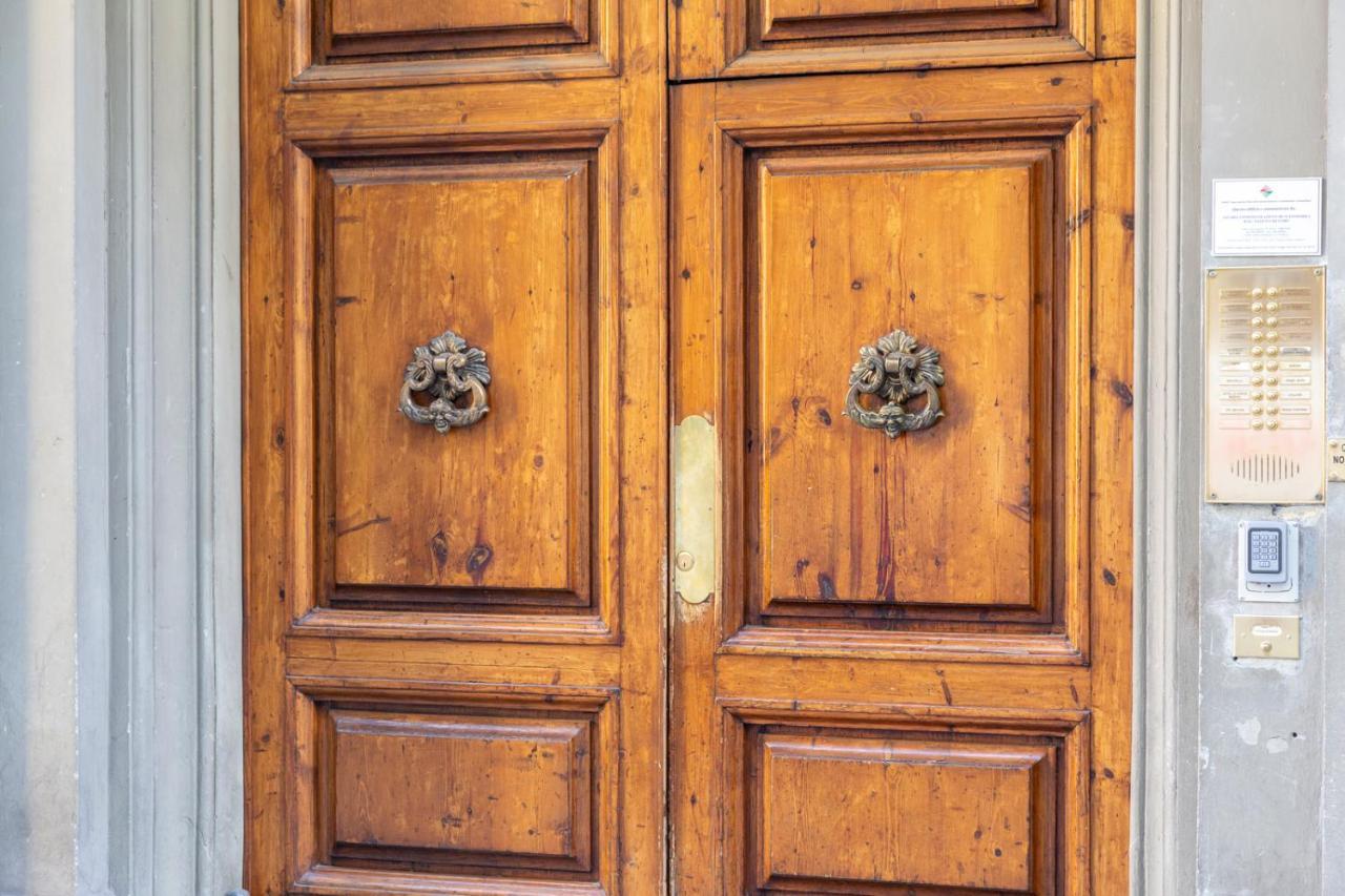 Guelfi Loft In A Historic Palace Florence Buitenkant foto